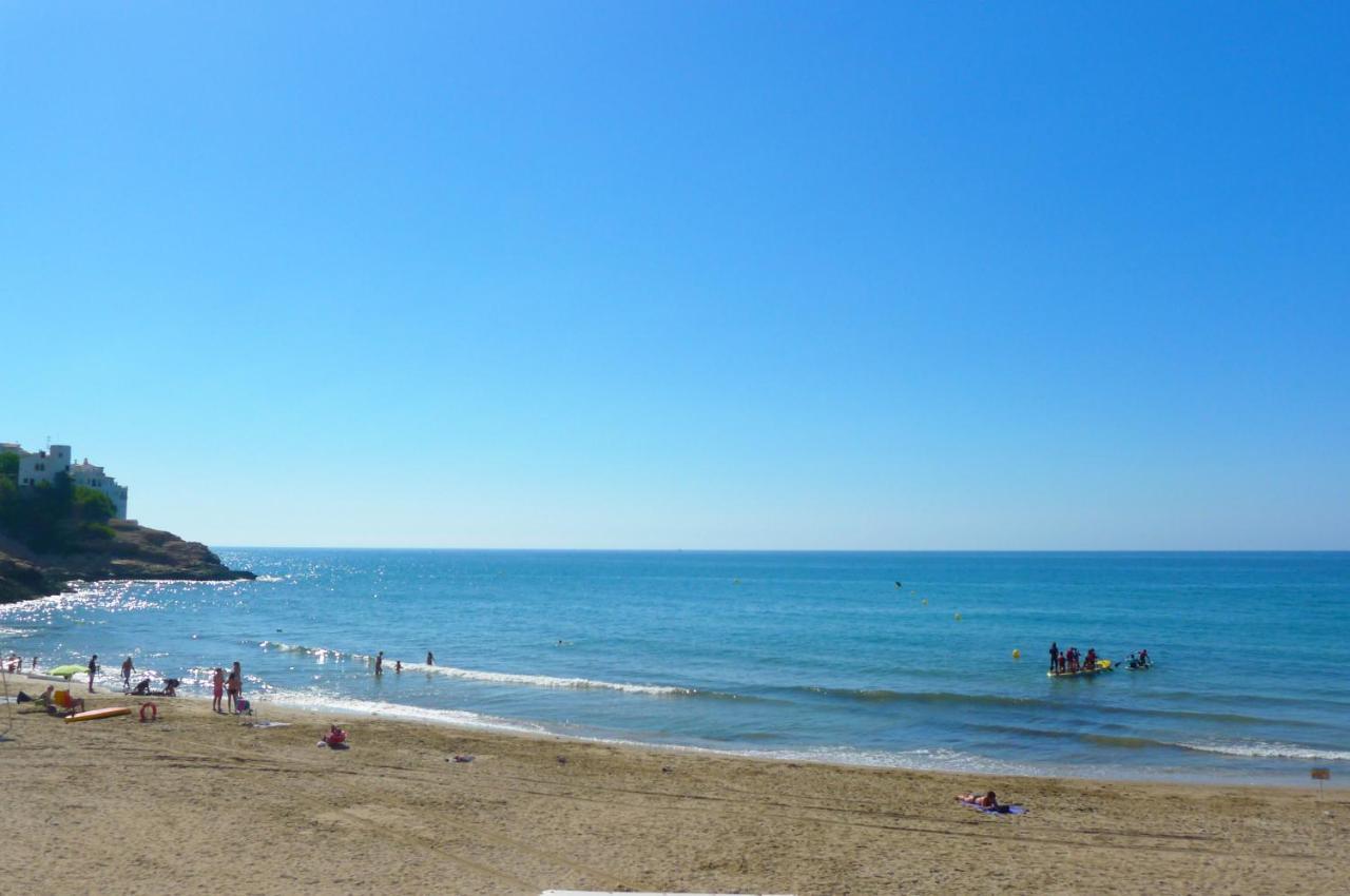 La Marina Seaview Penthouse Διαμέρισμα Σίτζες Εξωτερικό φωτογραφία