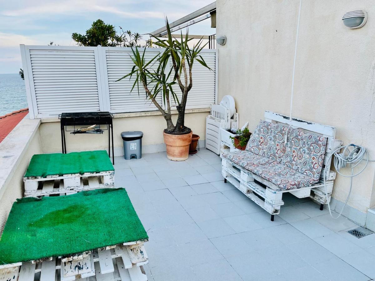 La Marina Seaview Penthouse Διαμέρισμα Σίτζες Εξωτερικό φωτογραφία