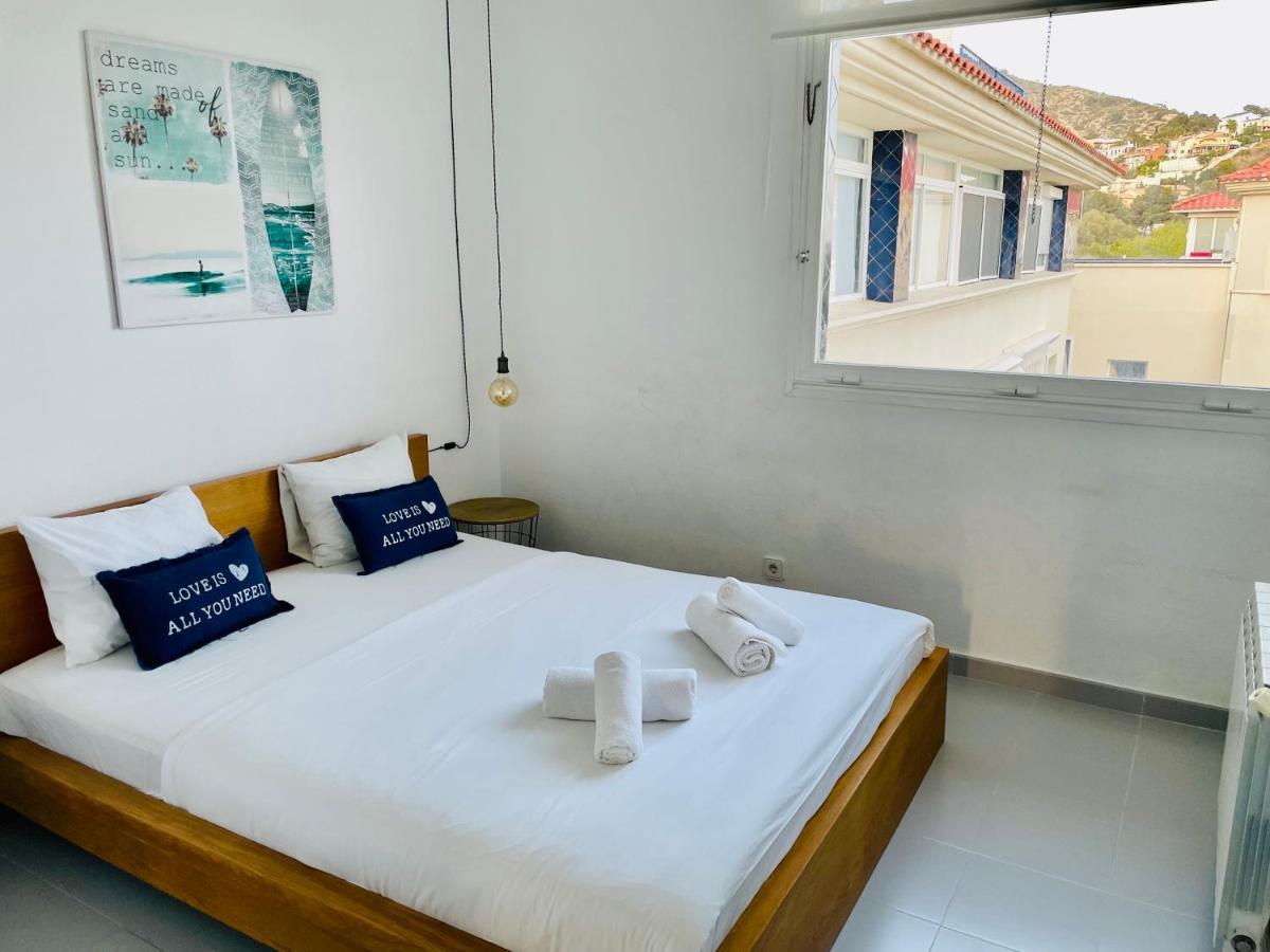 La Marina Seaview Penthouse Διαμέρισμα Σίτζες Εξωτερικό φωτογραφία