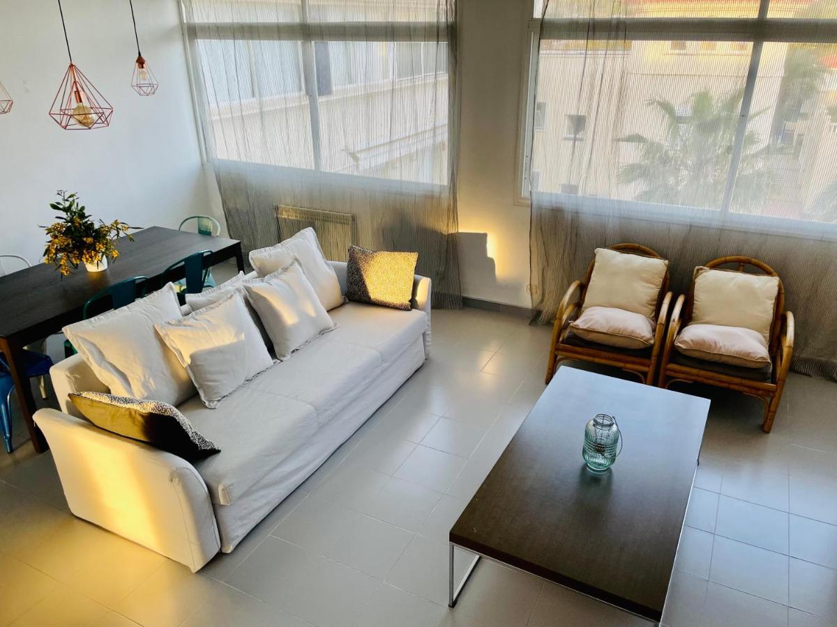 La Marina Seaview Penthouse Διαμέρισμα Σίτζες Εξωτερικό φωτογραφία