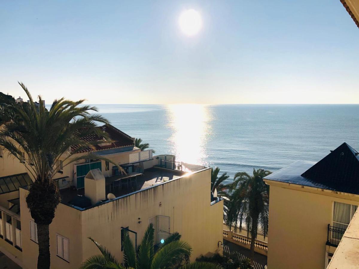 La Marina Seaview Penthouse Διαμέρισμα Σίτζες Εξωτερικό φωτογραφία